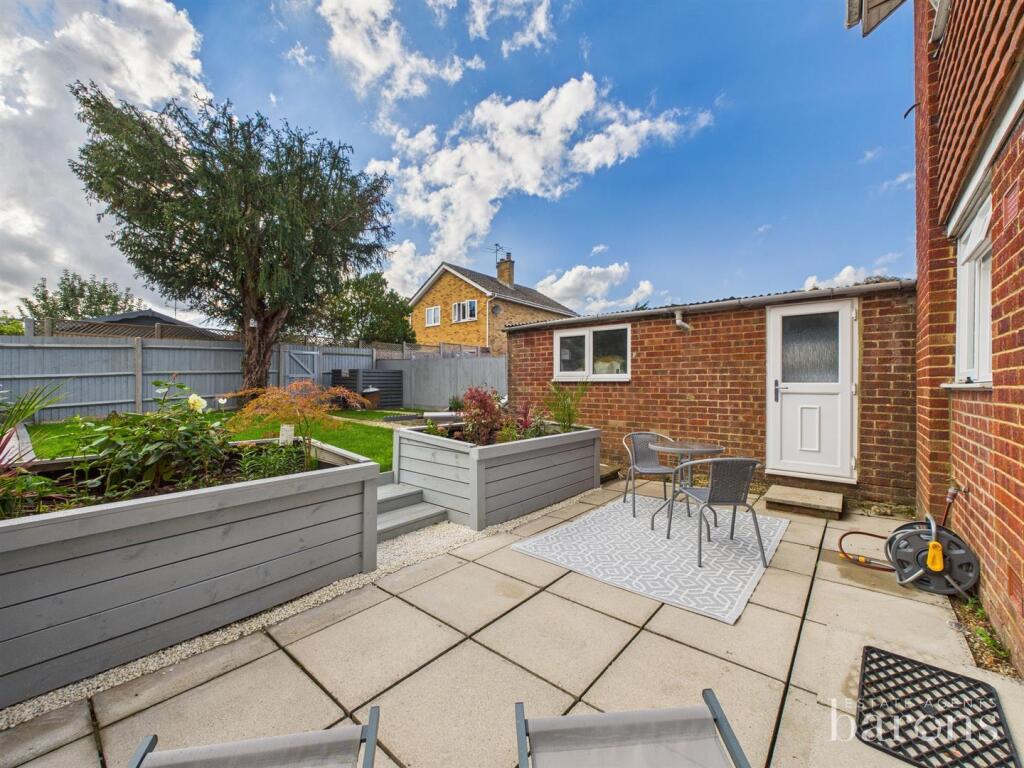 CAM05500G0-PR0077-STILL014 - Copy.jpg