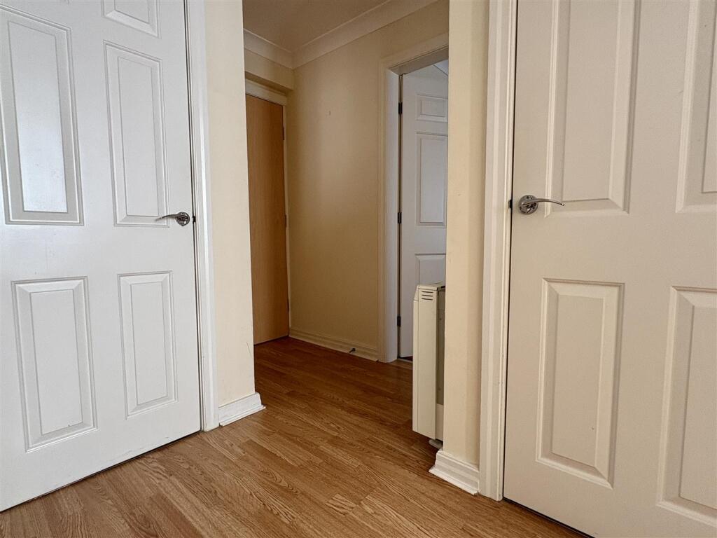 PRIVATE ENTRANCE HALL