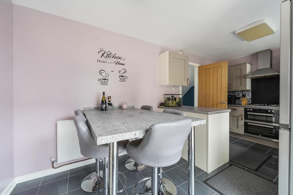 1331828-11-688ca821283dd