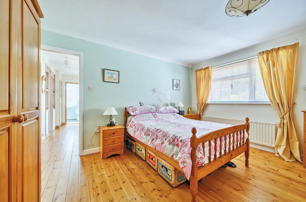 5-68239ed23b908-1...