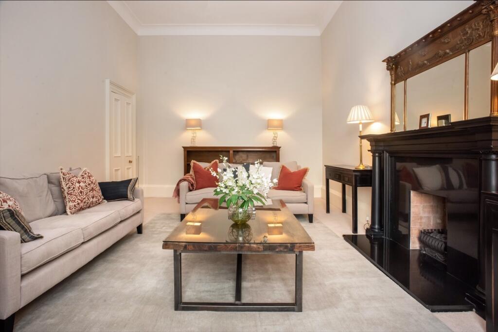 15.1 Grosvenor Crescent-15