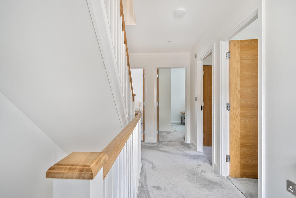 First Floor Landi...