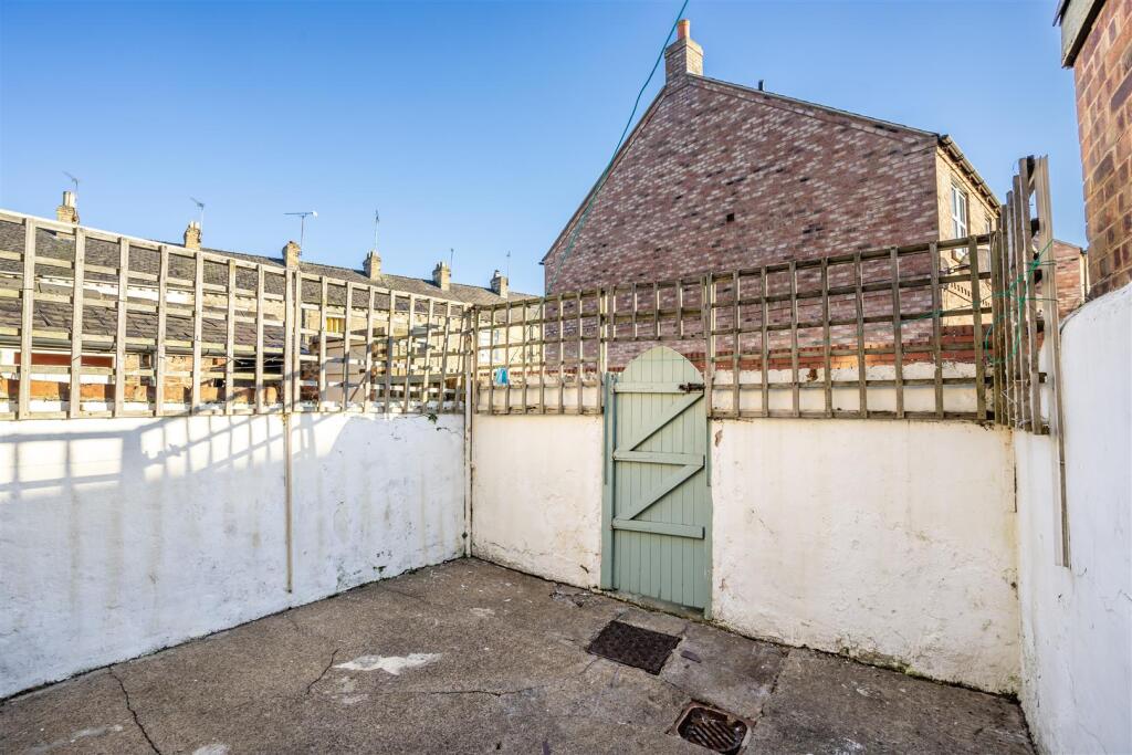 albany stree (7 of 8).jpg