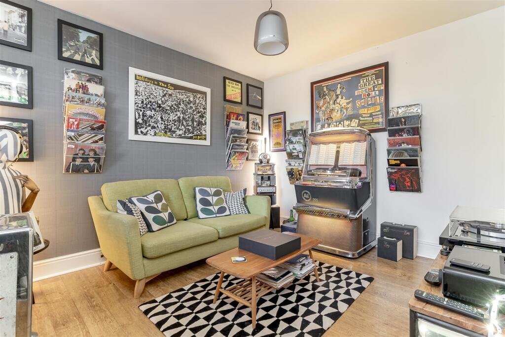 Sitting Room - A.jpg