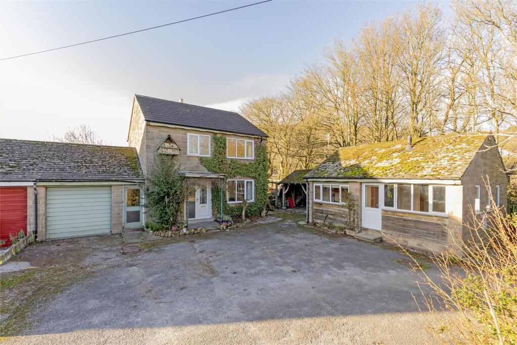 Front External-1.jpg