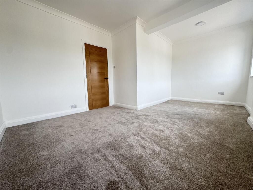 IMG_8595 (Large).JPG