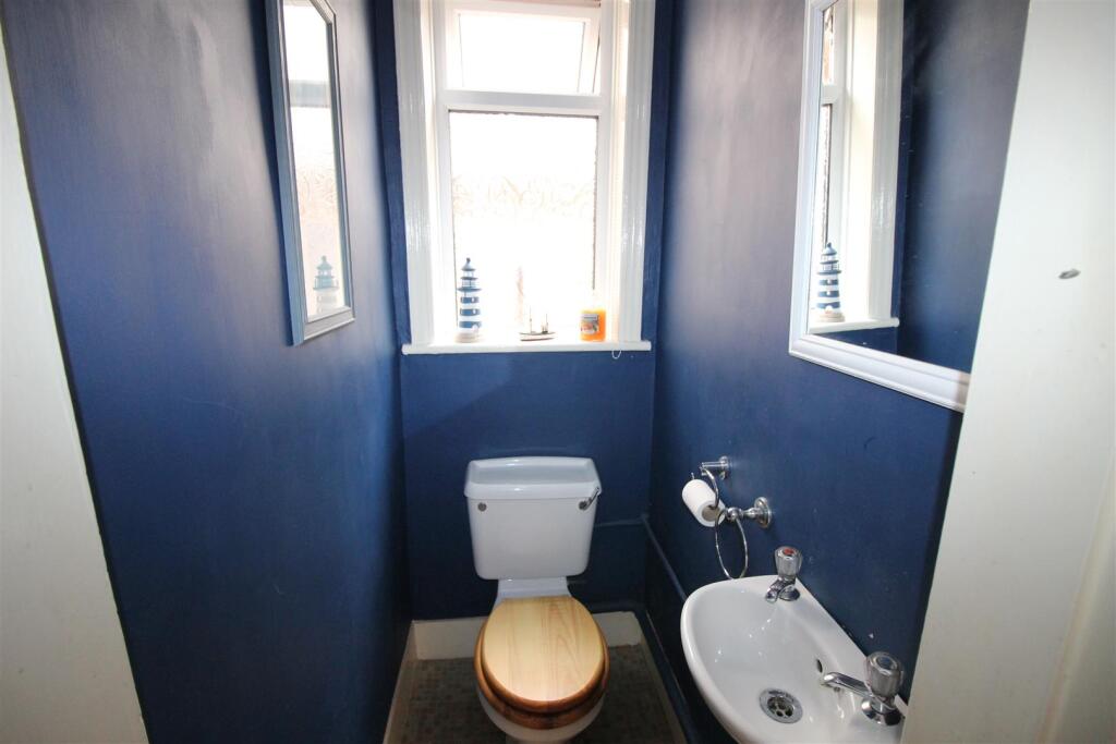 Cartmell Road, 13 WC.JPG