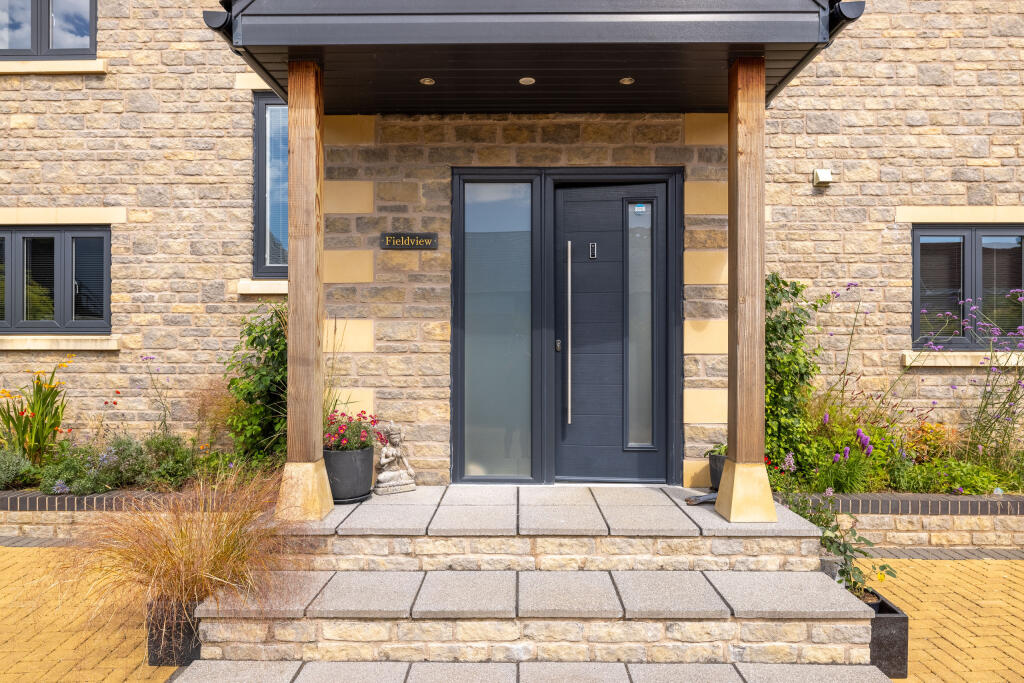 4 Old Nursery Gardens, Ashcott-5