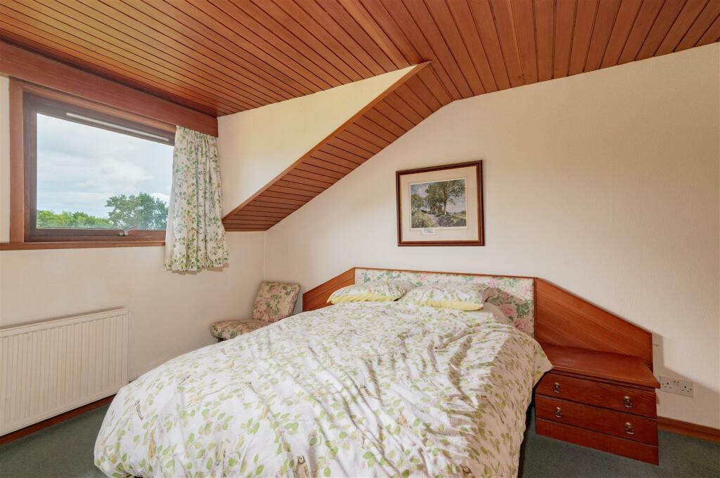 23 Seabourne Gardens Broughty Ferry-16.jpg