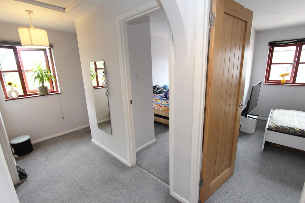 First Floor Landi...