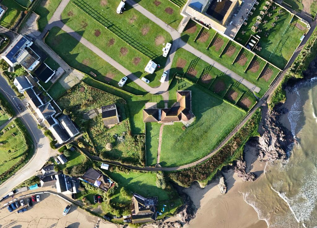 67335bffc5e7c_LRCrop-DJI_20241023094619_0294_D