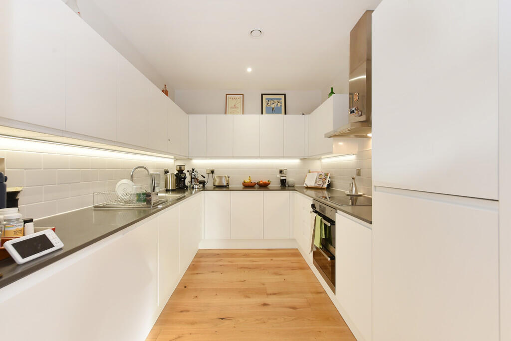 10 Wilmott Court ...