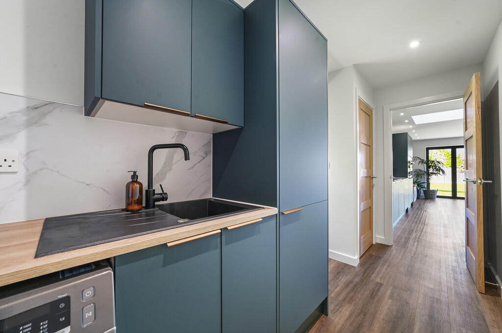 PT-FC(COL)-Hawtho...