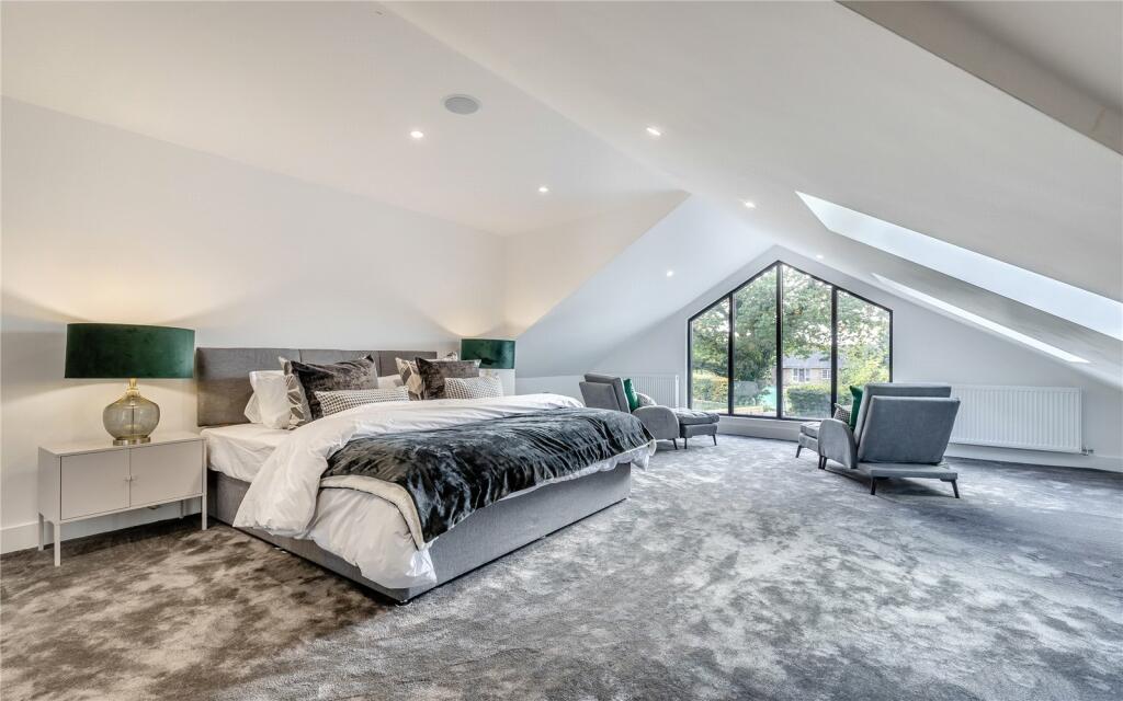 Principal Bedroom