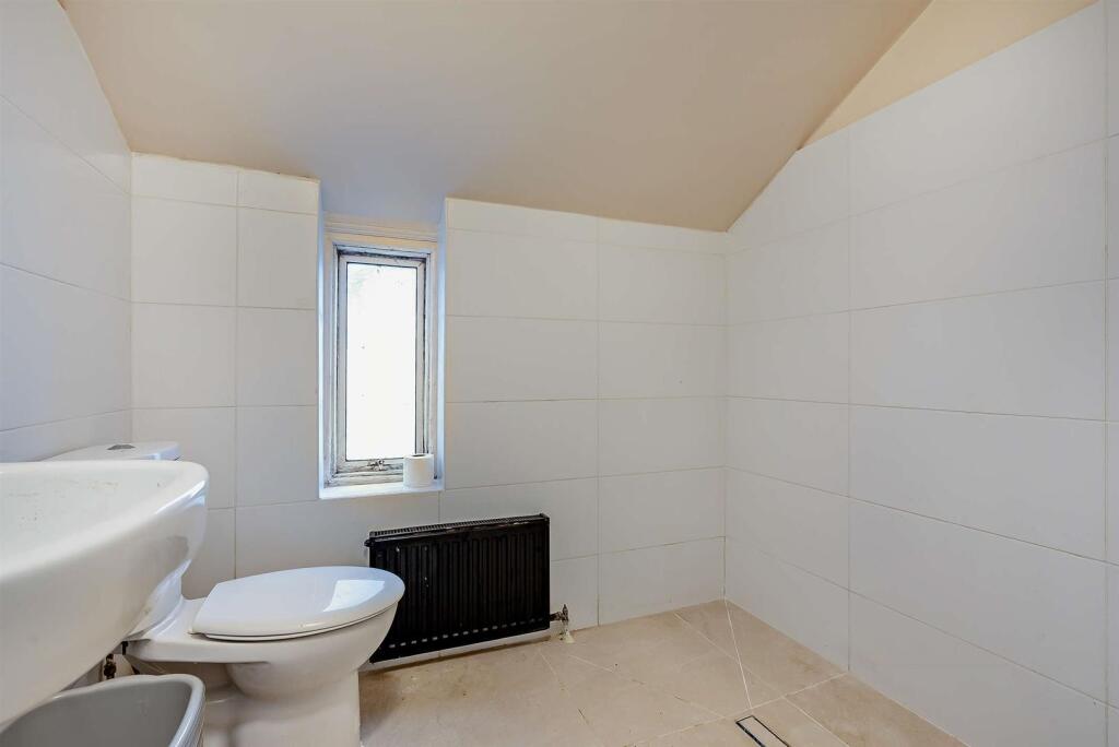 8673587-interior02-800.jpg