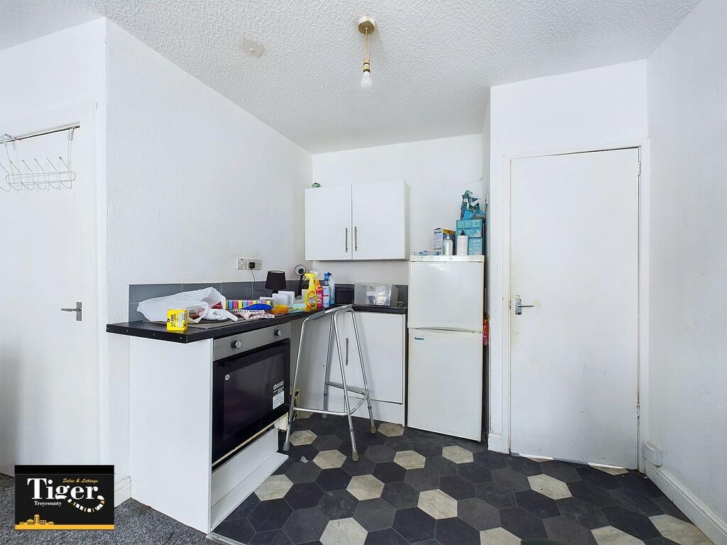 CAM03440G0-PR0217...