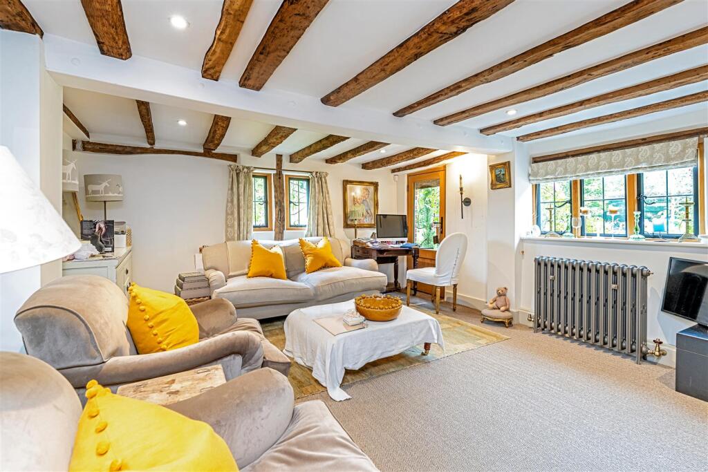 Roundless Cottage, High Button, GU8 6NR-80.jpg