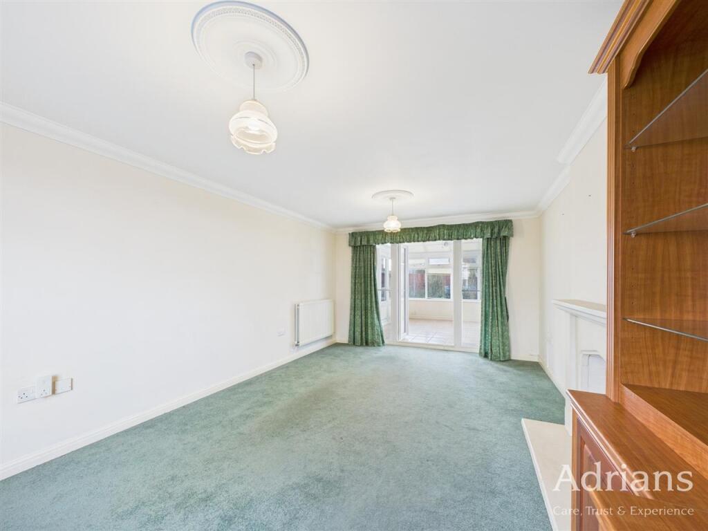 SITTING ROOM