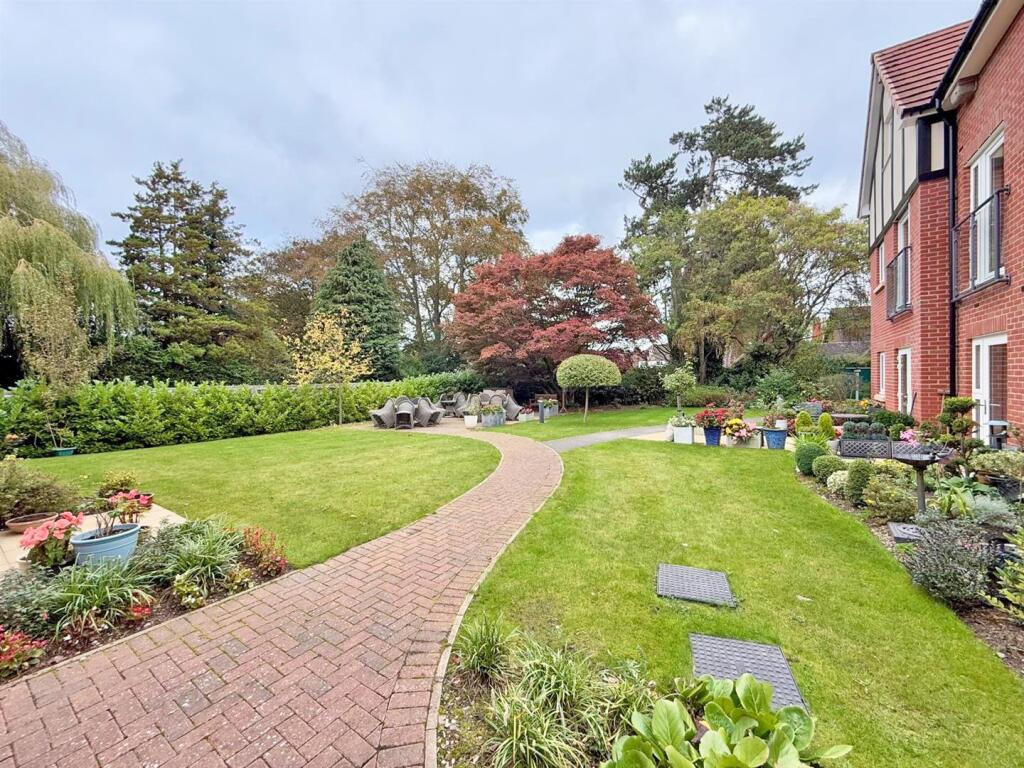 IMG-20251010-WA0026 copy.jpg