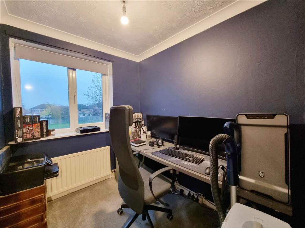 Bedroom 2: