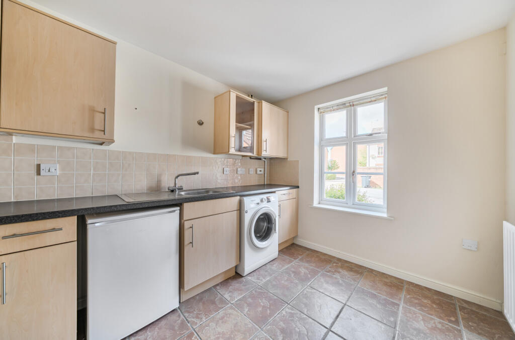 1347494768b595704b2ac