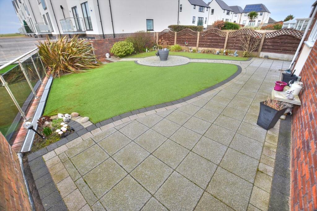 DSC_3854_Smooth 3.jpg