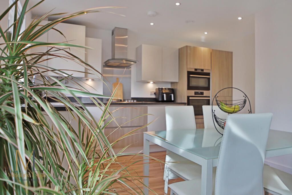 Dining area_3
