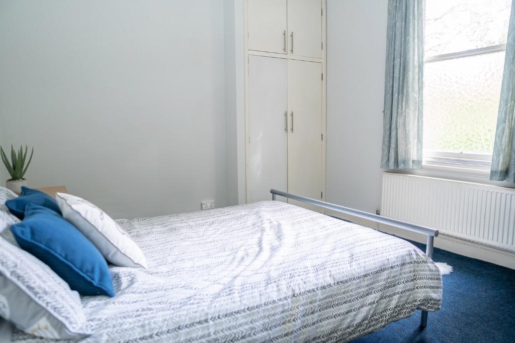 Room 4