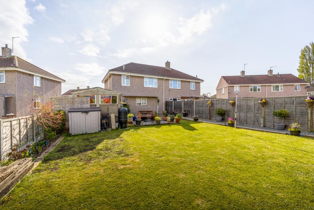 5 Edinburgh Crescent (Kirton)-13