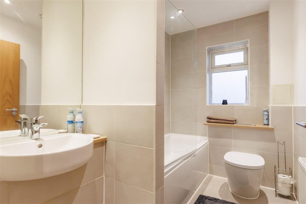 7 Buckingham  (3).jpg