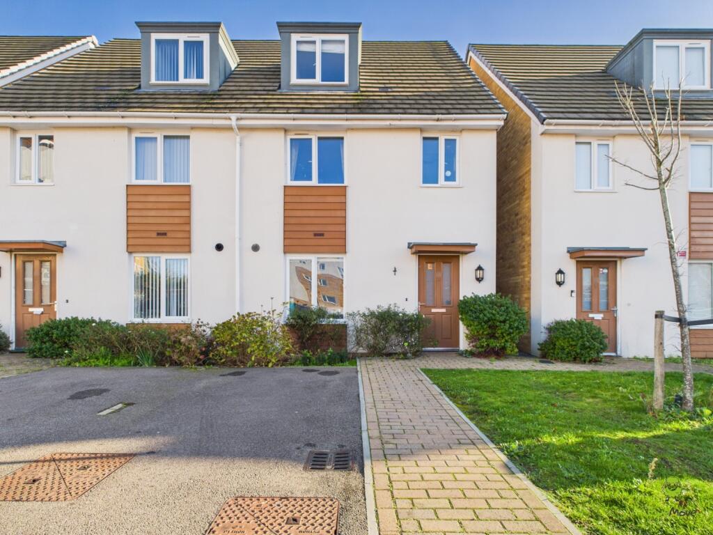 Presented by Nicoleta at EweMove Bexleyheath and D