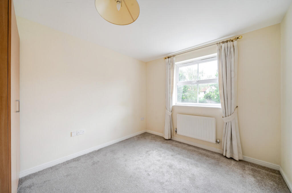 1331593-6-6887716...