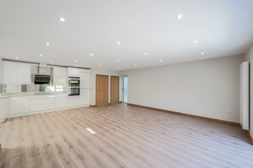 Open Plan Kitchen Living 2