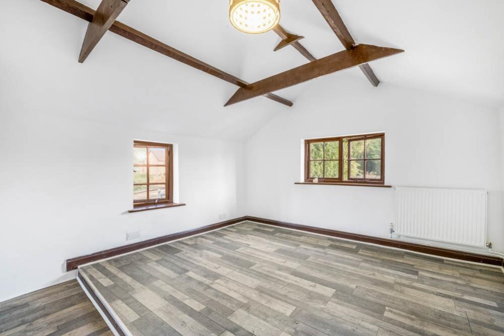 85 High Street (Holbeach)-36