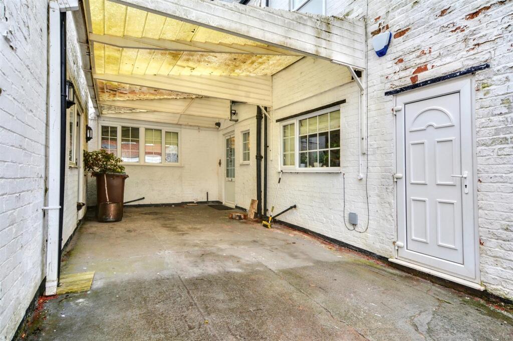 Driveway.jpeg
