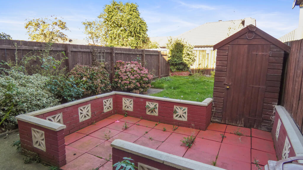 15 Endeavour Crescent, Hull, East Yorkshire, HU9 5SZ