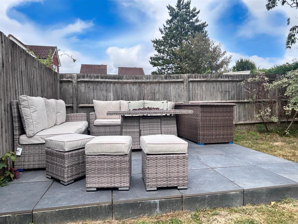decking area.jpg