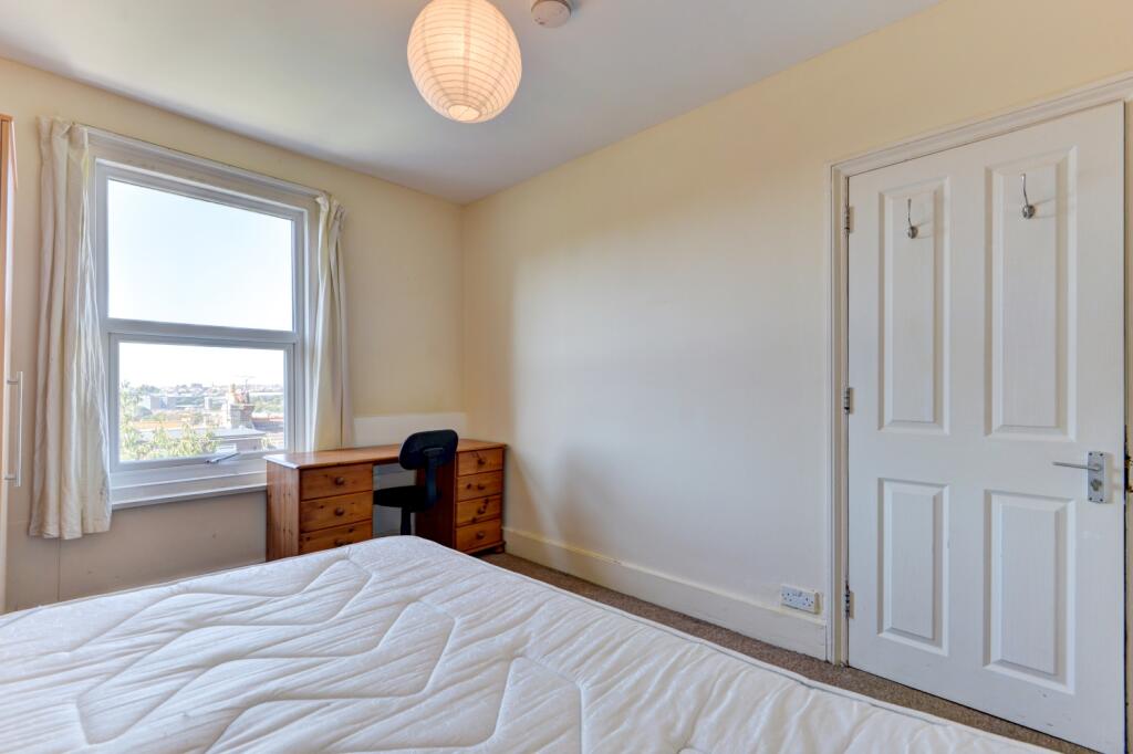 BED 4 (2)