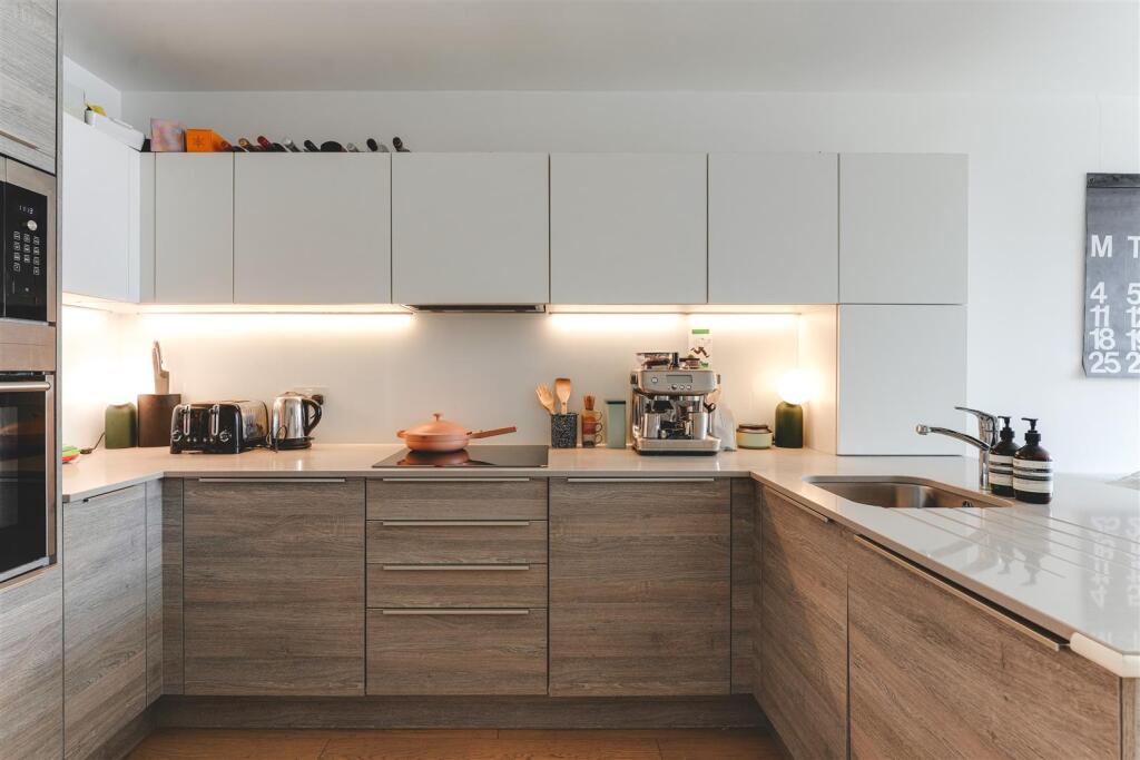 Kingsland Road-9.jpg