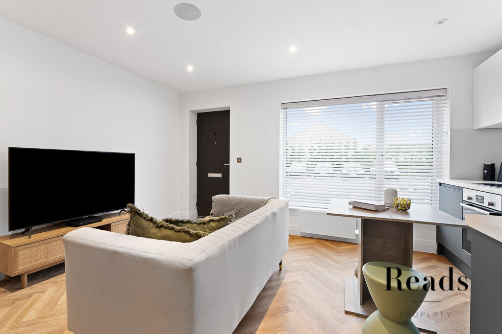 7 Fountain House ...