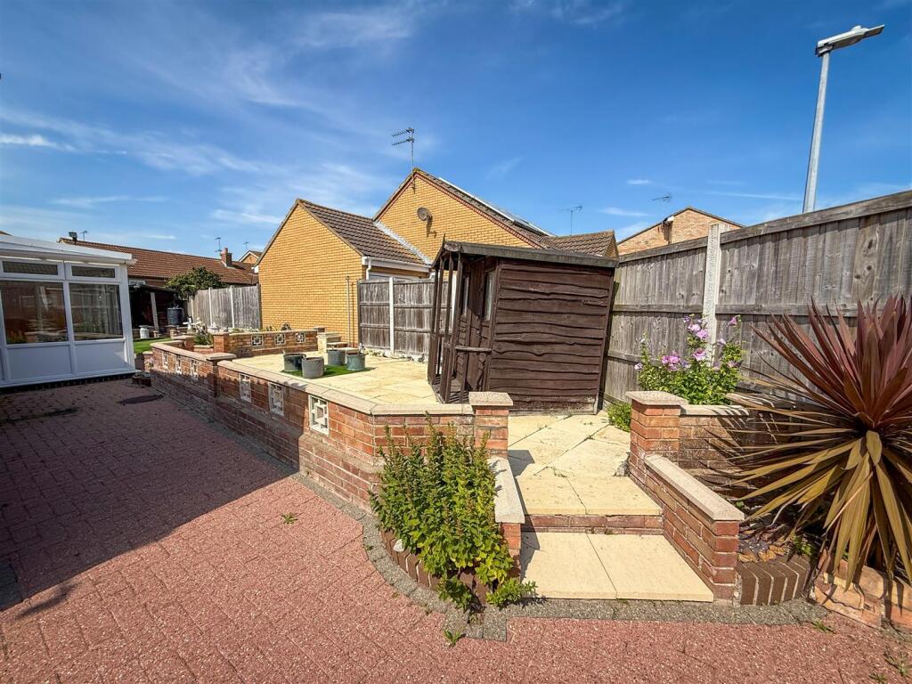 ALTERNATE VIEW OF GARDENS