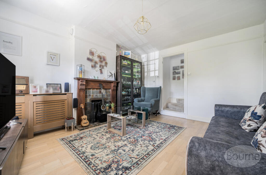 fe7f712c-72a9-4c4...