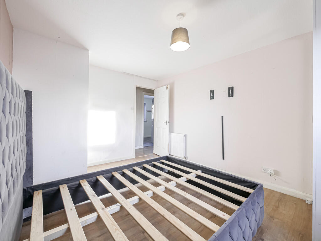 Bedroom 1-2