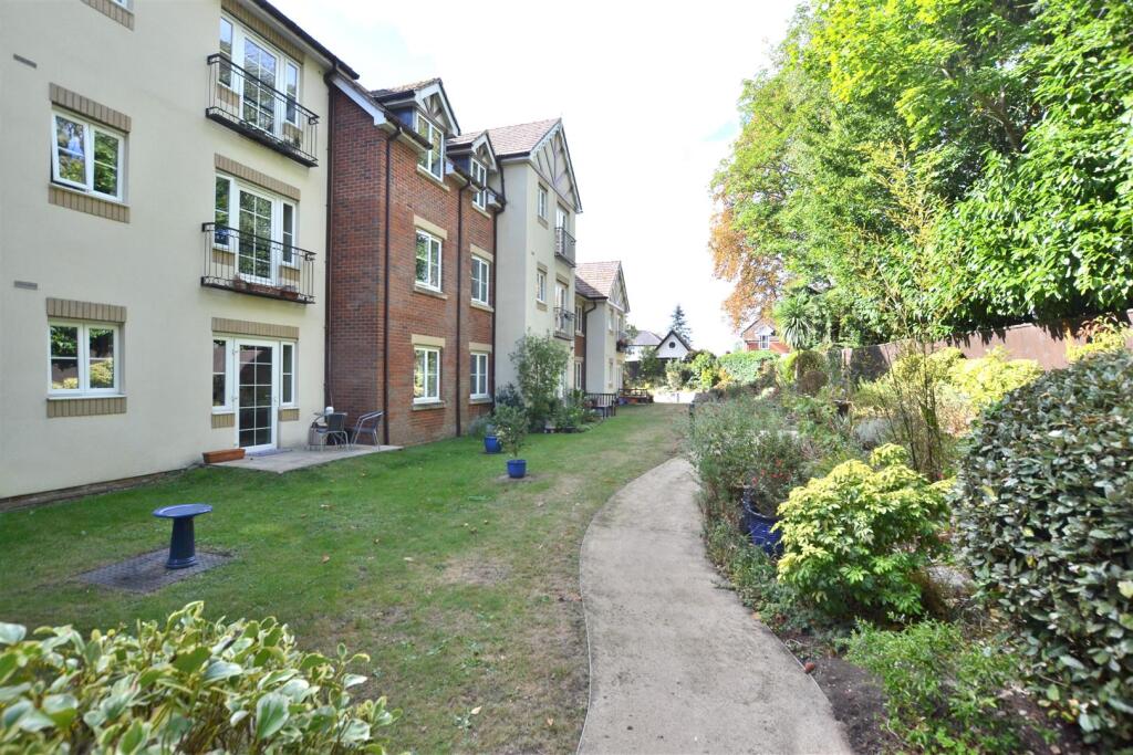 Communal Gardens 4.JPG