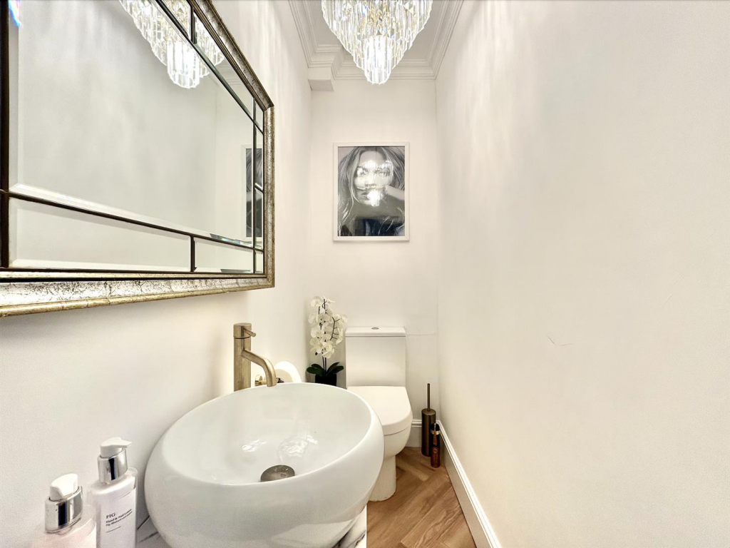 Screenshot 2025-08-28 at 17.19.37.png