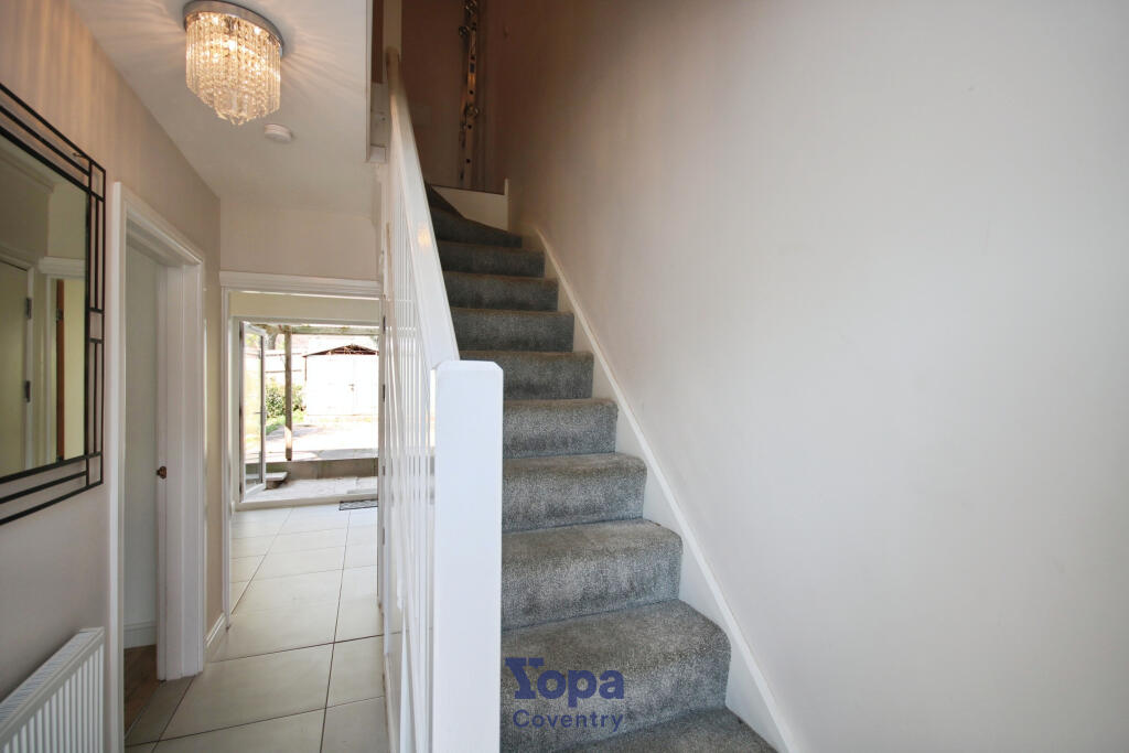 491f5d05-Entrance 20Hall.JPG