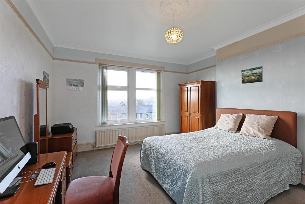 115 Claremount Rd.33.Photoneg.co.uk.jpg