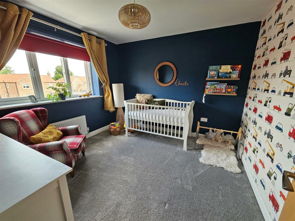 BEDROOM 3