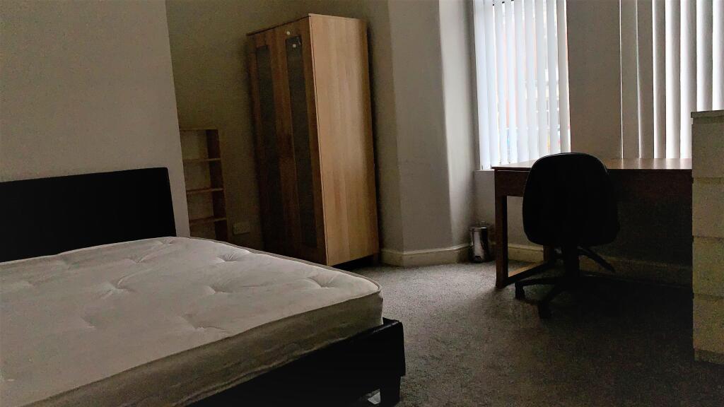 bed 1 of 6 heaton