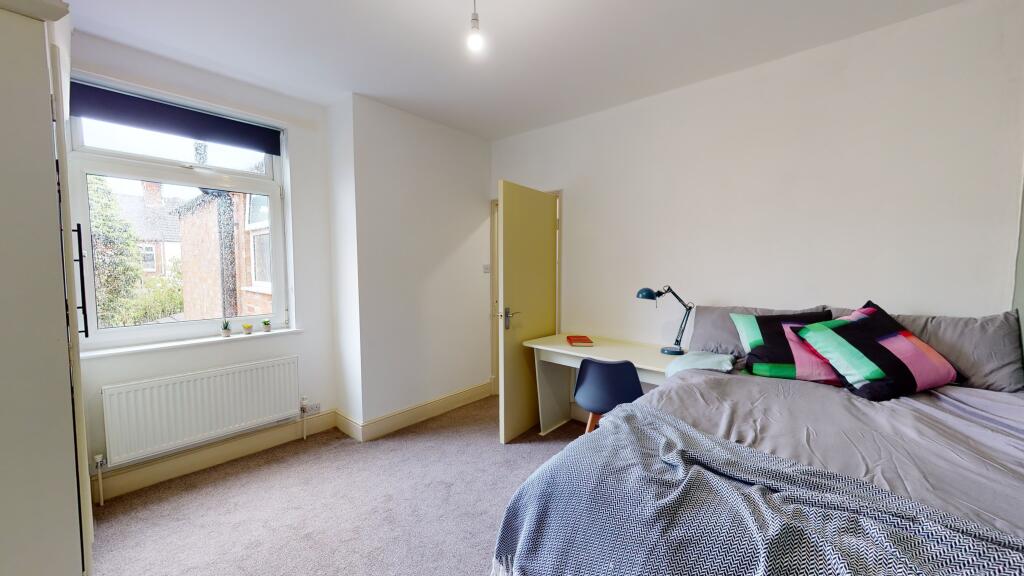 Thurlow-Road-1024202